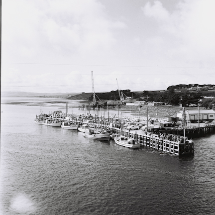 San Remo / Phillip Island Bridge circa 1970 image copyright Morris Foon 1970