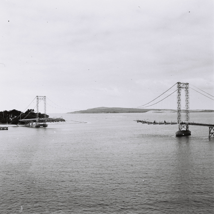 San Remo / Phillip Island Bridge circa 1970 image copyright Morris Foon 1970